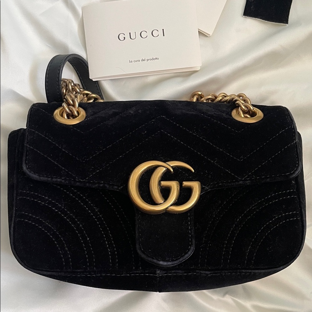 Gucci Black Velvet Marmot Matelasse Shoulder Bag with Gold Hardware